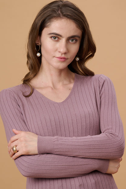 Aubergine Regular Fit Sweater for Gipsy Women – Stylish & Cozy Winter Collection