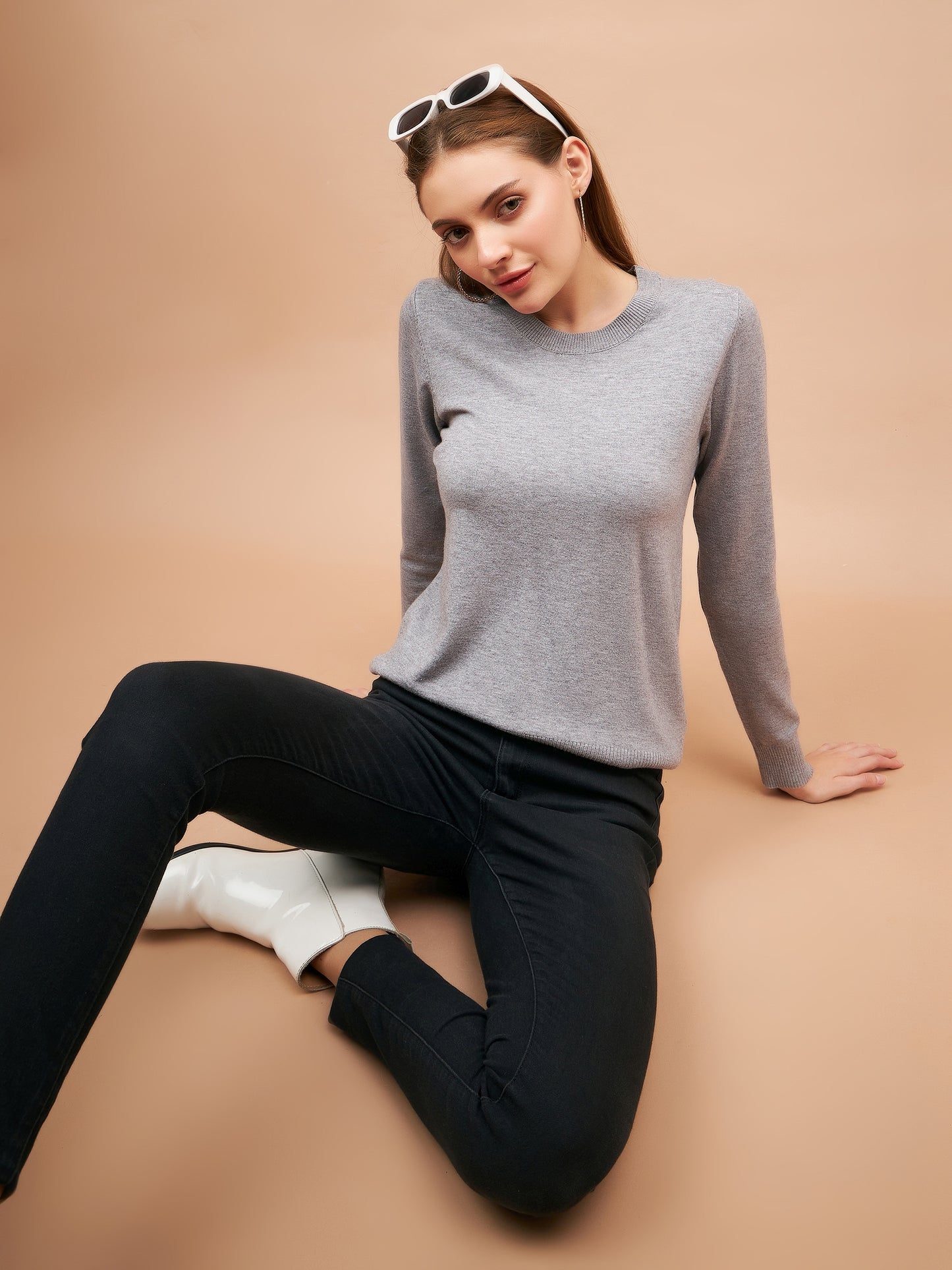 Gipsy Women Round Neck Straight Full Sleeve Acrylic Fabric Grey Sweaters