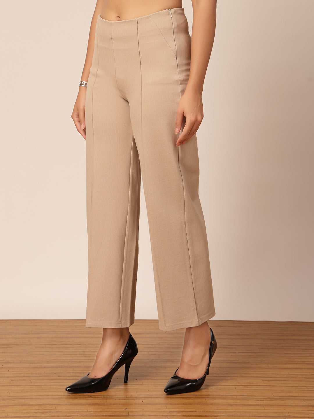 Gipsy Beige Regular Fit Pant