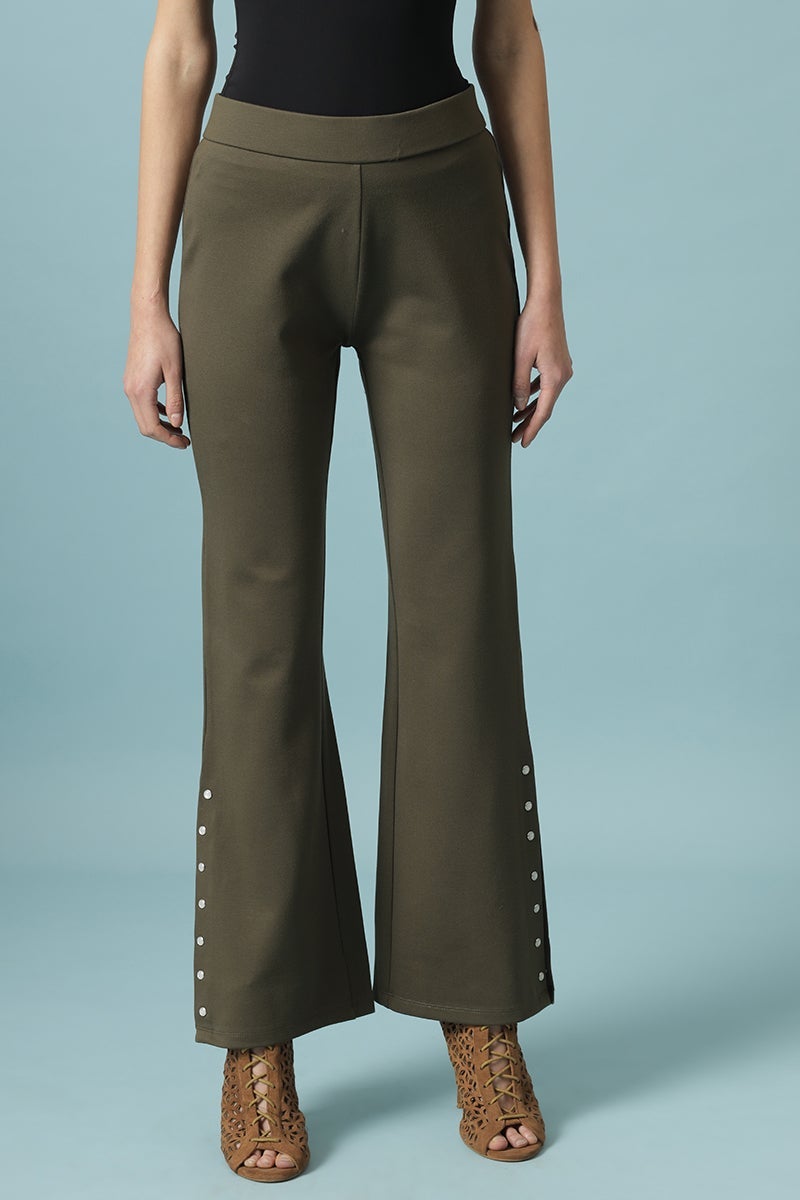 Olive Solid Knitted Bootcut Jegging