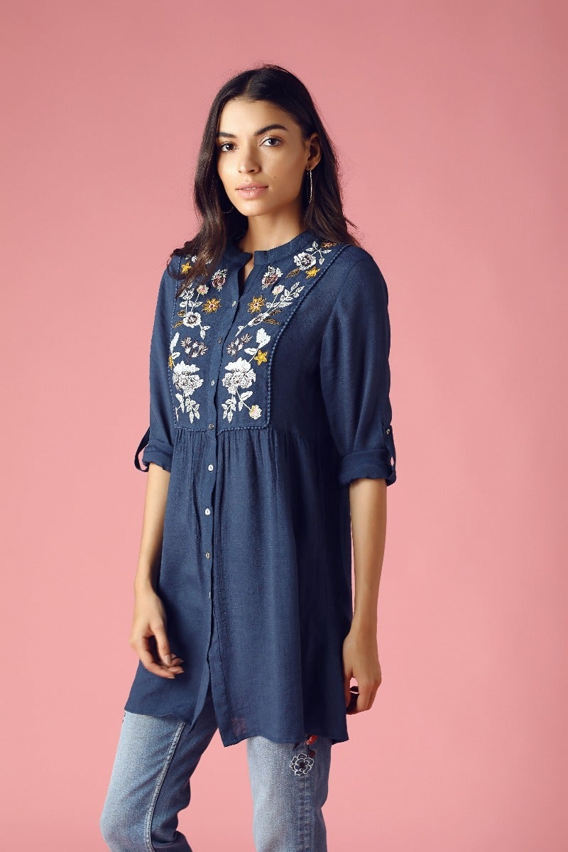 GIPSY Womens Mandarin Collar Embellished Tunic