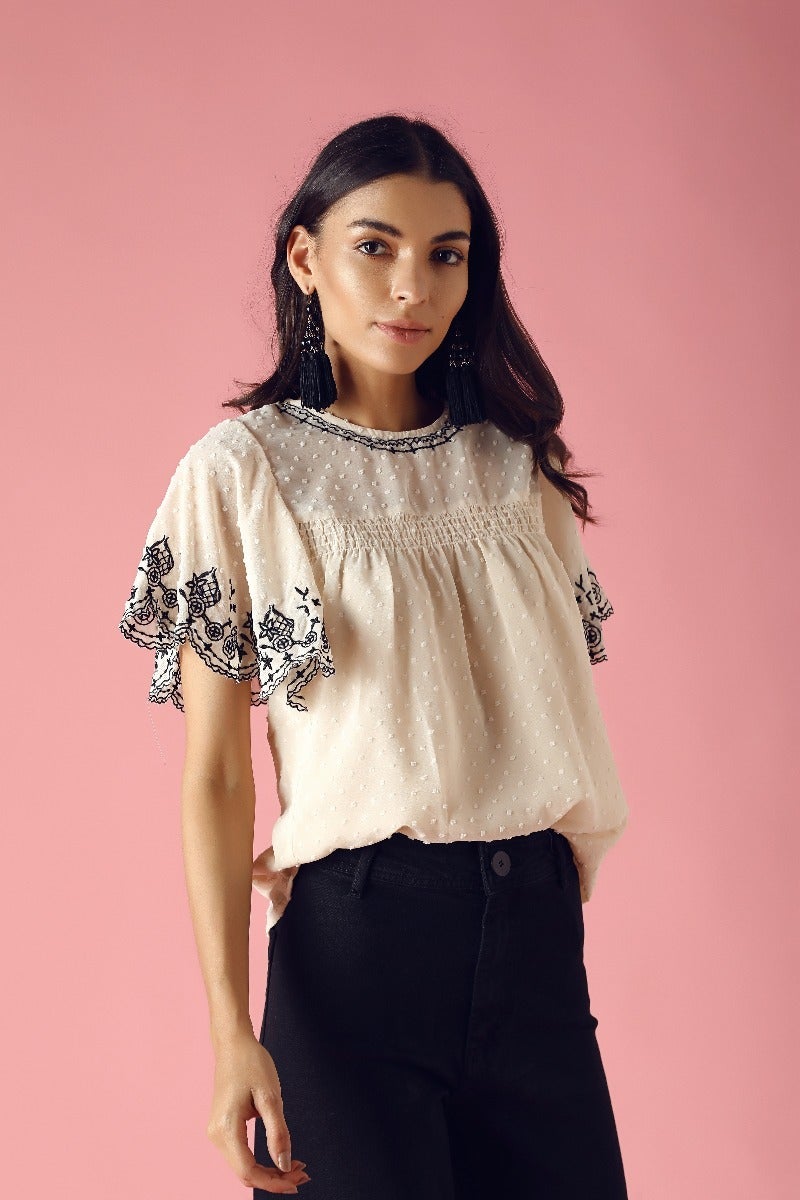 GIPSY Womens Round Neck Embroidered Top