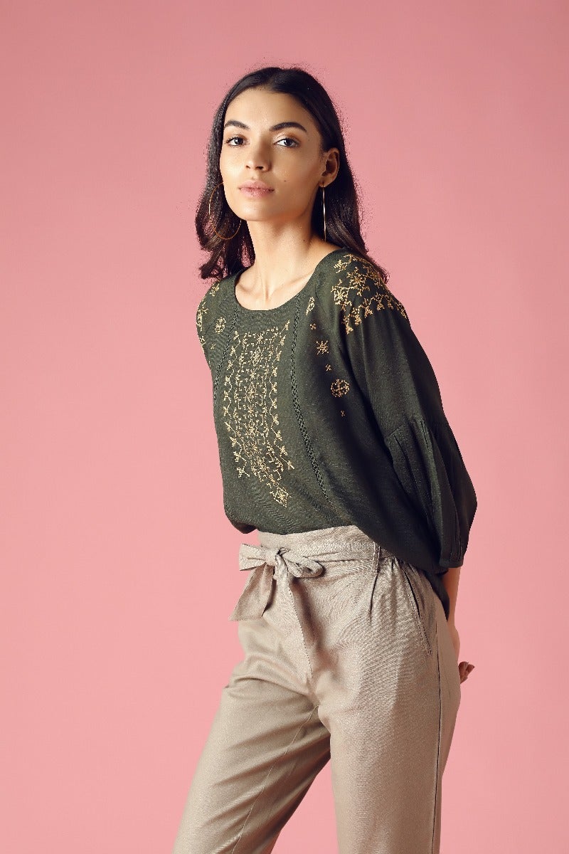 GIPSY Womens Round Neck Embroidery Top