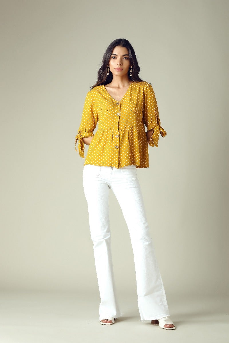 GIPSY Womens V Neck Polka Dot Top