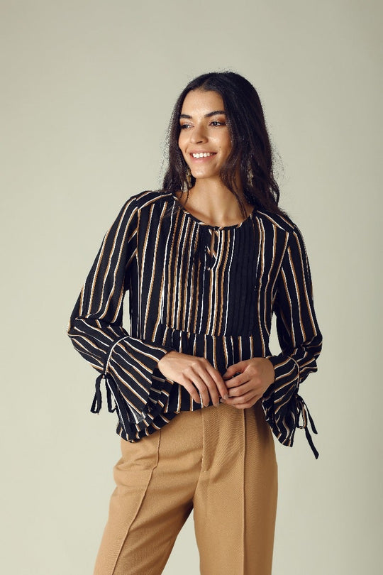 GIPSY Womens Key Hole Neck Striped Top