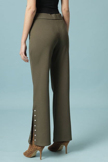 Olive Solid Knitted Bootcut Jegging
