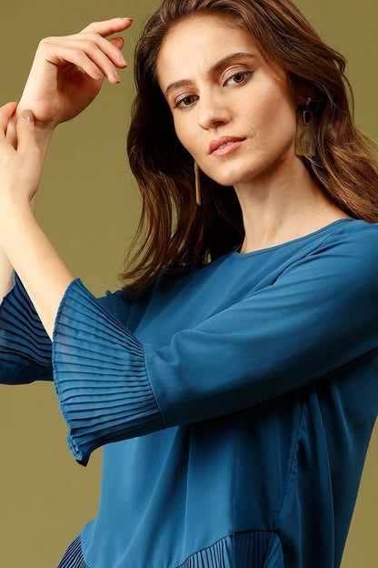 Teal Blue Medium Length Round Neck Polyester Top
