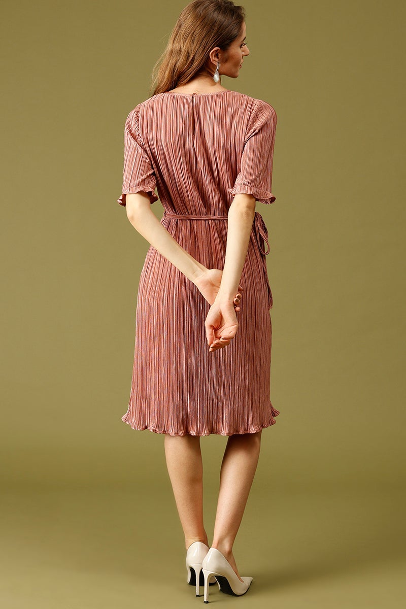 Dusky Pink Knee Length Round Neck Short Sleeves Solid Polyester Dress