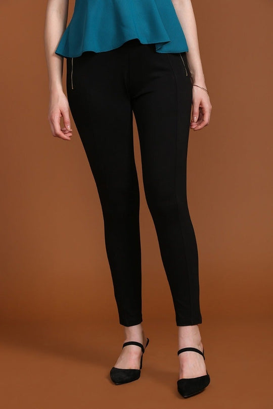 Basic black skinny Jeggings