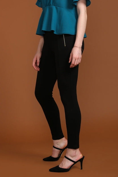 Basic black skinny Jeggings
