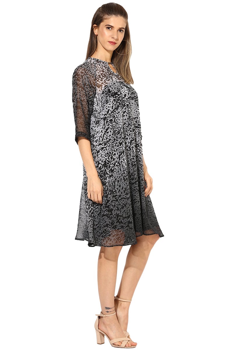 Multicolar Knee Length Keyhole Neck 3/4th Sleeves Polyester Printed Dress
