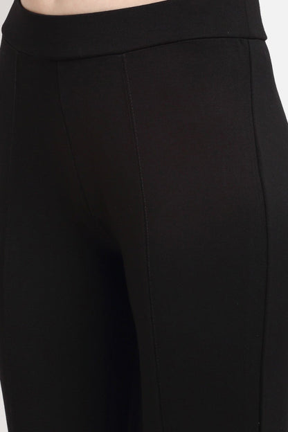 Black Ankle Length Solid NR Knit Jegging
