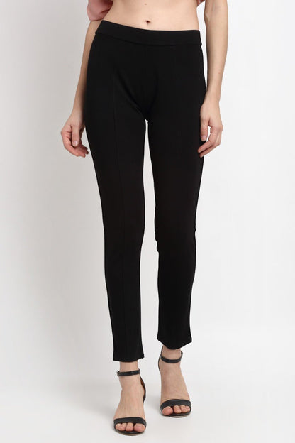 Black Ankle Length Solid NR Knit Jegging