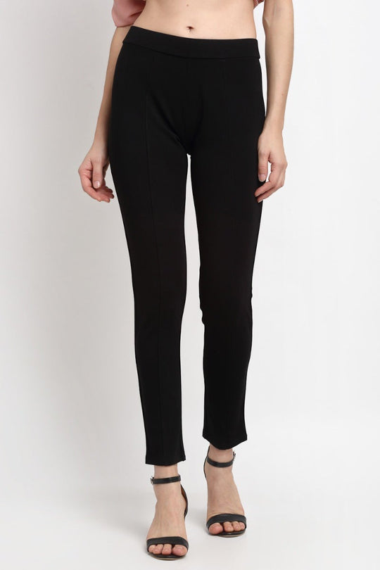 Black Ankle Length Solid NR Knit Jegging