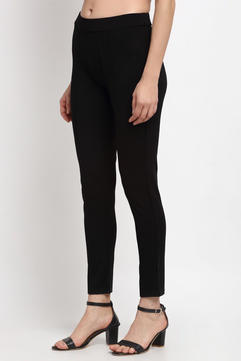 Black Ankle Length Solid NR Knit Jegging